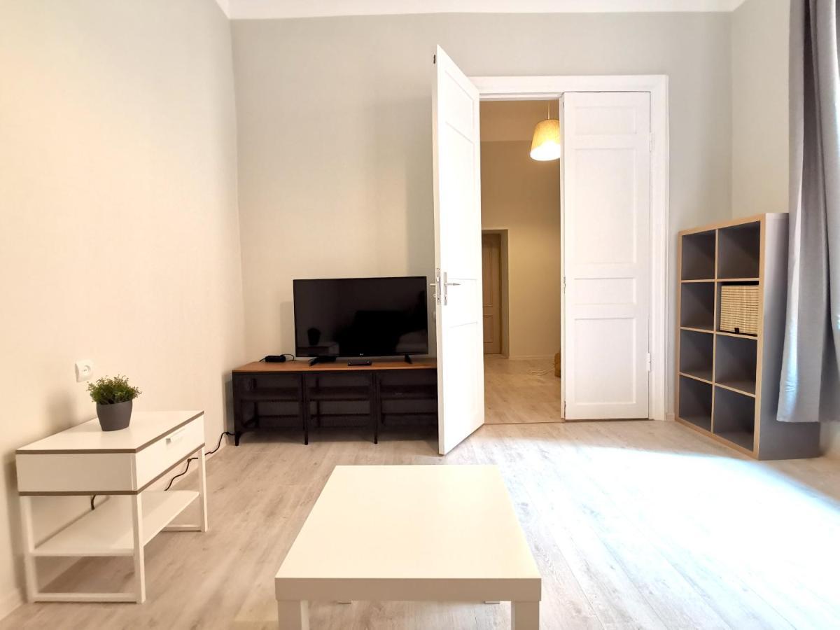 Lacplesa Downtown New 2-Bedroom Apartment Ρίγα Εξωτερικό φωτογραφία